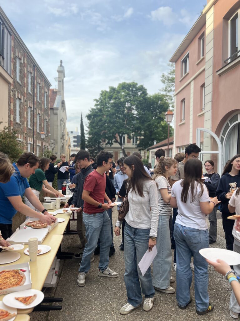 Soirée de retour de FRAT